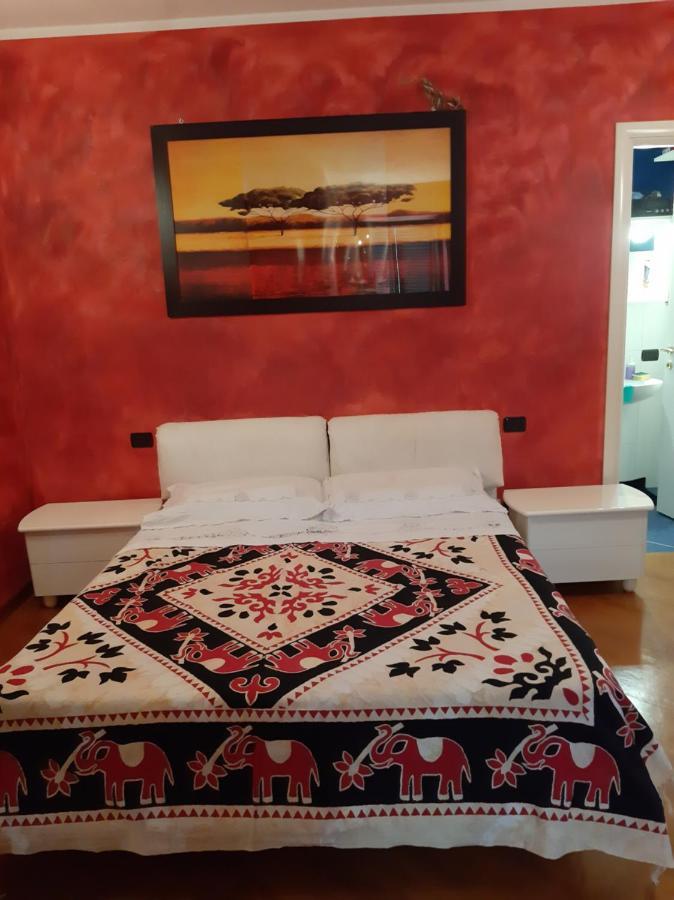 Вилла Locazione Turistica Dream House Marzia Рим Экстерьер фото