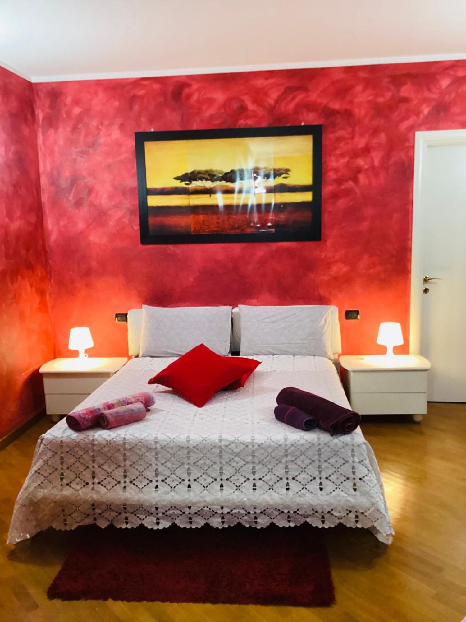 Вилла Locazione Turistica Dream House Marzia Рим Экстерьер фото
